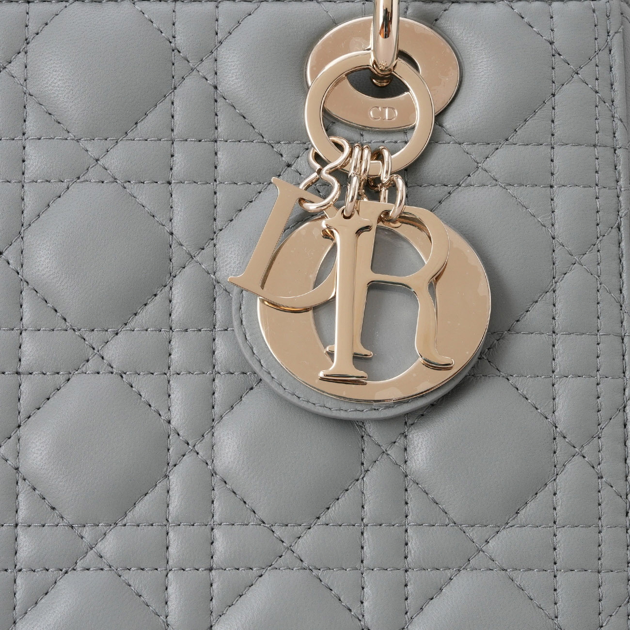 CHRISTIAN DIOR(NEW)크리스찬 디올 레이디 디올 미듐 (새상품)NEW PRODUCT